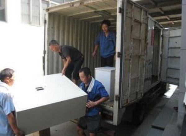 深圳搬家到香港